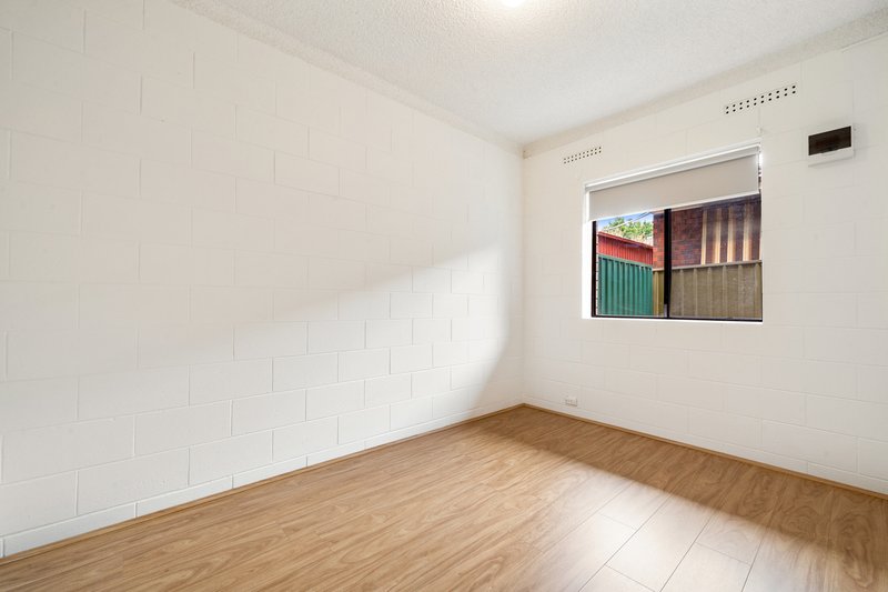 Photo - 2/33 Sturt Road, Bedford Park SA 5042 - Image 5