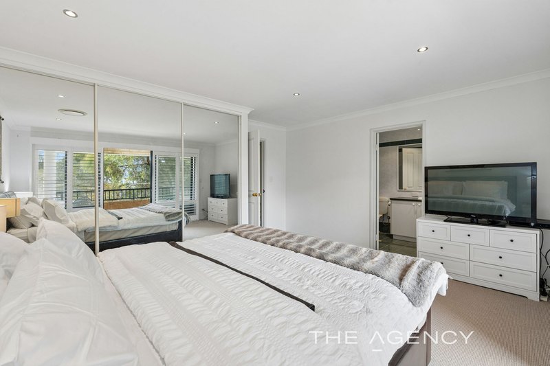 Photo - 2/33 Waterston Gardens, Hillarys WA 6025 - Image 18