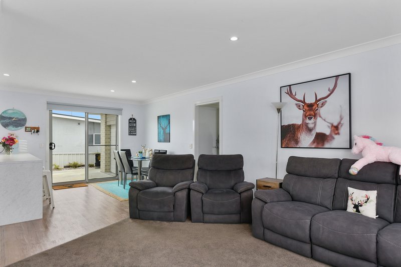 Photo - 2/33 Weston Hill Road, Sorell TAS 7172 - Image 7