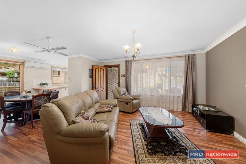 Photo - 2/33 Wybalena Crescent, Toormina NSW 2452 - Image 5