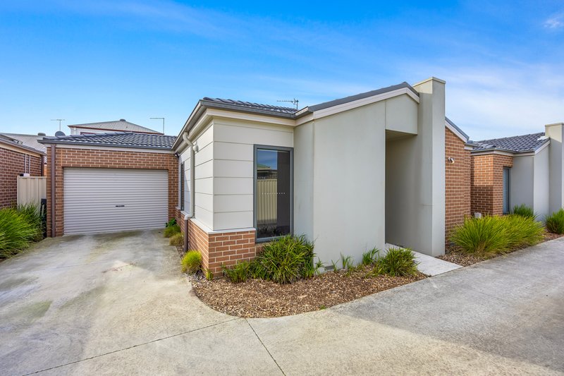 2/33 Yarrowee Street, Sebastopol VIC 3356