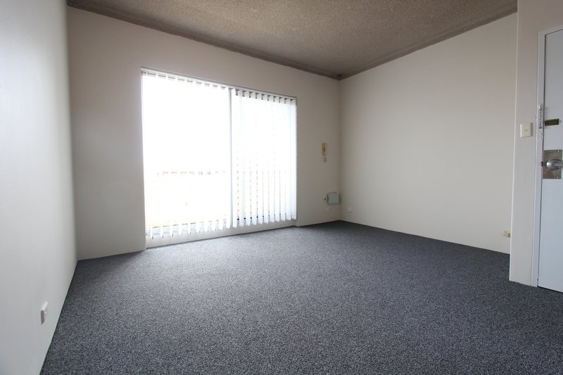 Photo - 23/30 Speed Street, Liverpool NSW 2170 - Image 5