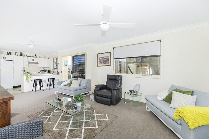 Photo - 23/305 Main Road, Fennell Bay NSW 2283 - Image 3