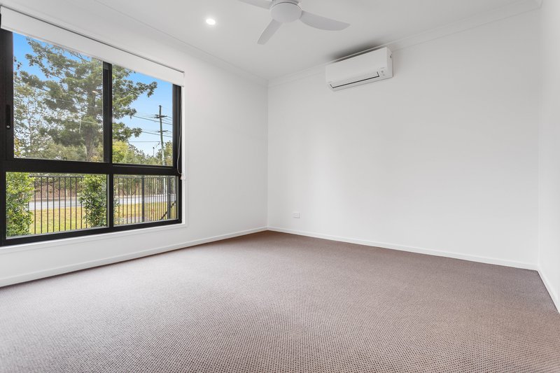 Photo - 23/31 Miller Boulevard, Lawnton QLD 4501 - Image 9