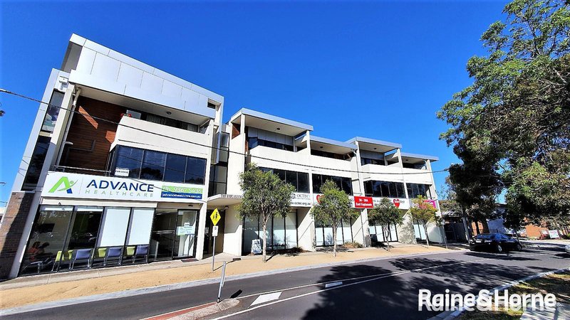 Photo - 23/32 East Esplanade, St Albans VIC 3021 - Image 1