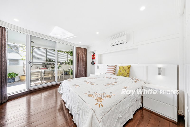 Photo - 233/25 Bennelong Parkway, Wentworth Point NSW 2127 - Image 5