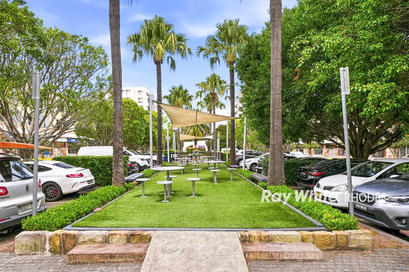 Photo - 233/25 Bennelong Parkway, Wentworth Point NSW 2127 - Image 16