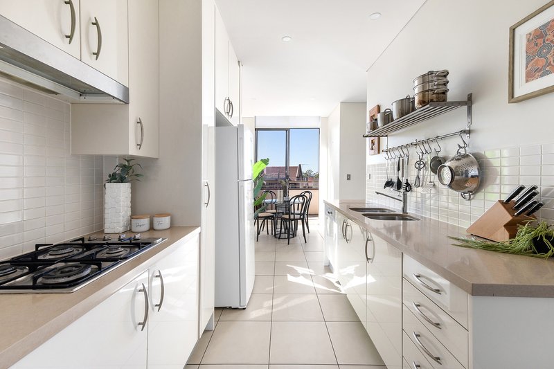 Photo - 233/2c Munderah Street, Wahroonga NSW 2076 - Image 3