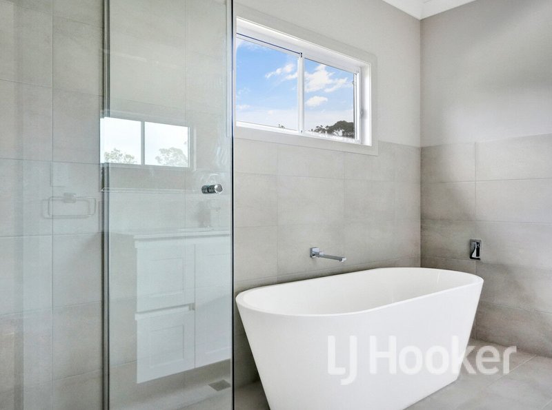 Photo - 233A Walmer Avenue, Sanctuary Point NSW 2540 - Image 13