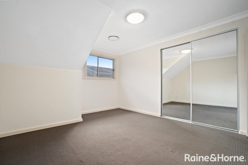 Photo - 2/34-36 Canberra Street, Oxley Park NSW 2760 - Image 8