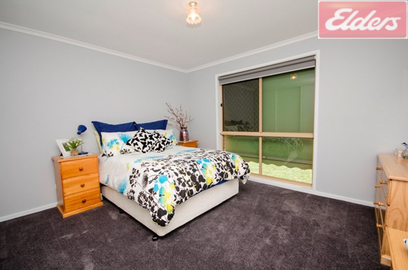 Photo - 2/34 Condon Place, Lavington NSW 2641 - Image 10