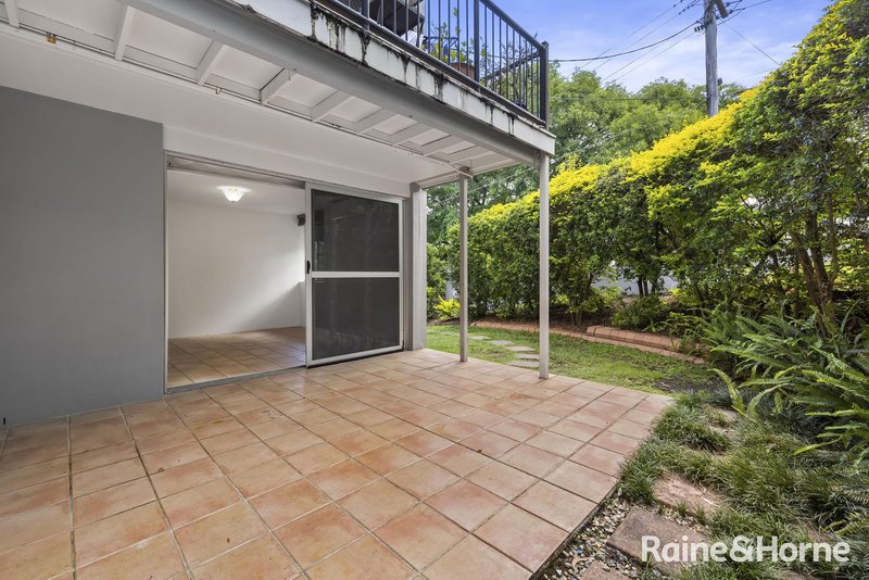 Photo - 2/34 Elizabeth Street, Toowong QLD 4066 - Image 2