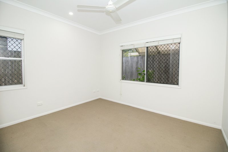 Photo - 2/34 Golf Links Drive, Kirwan QLD 4817 - Image 7