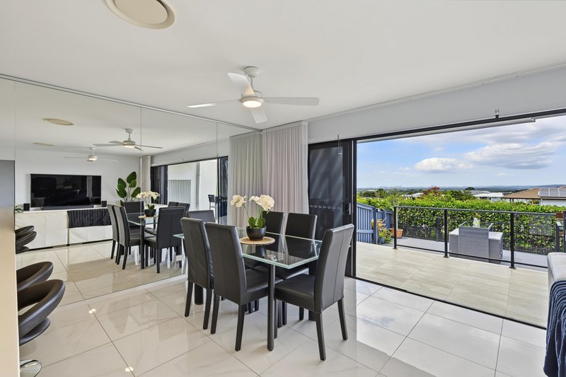 Photo - 2/34 John Francis Drive, Carrara QLD 4211 - Image 7