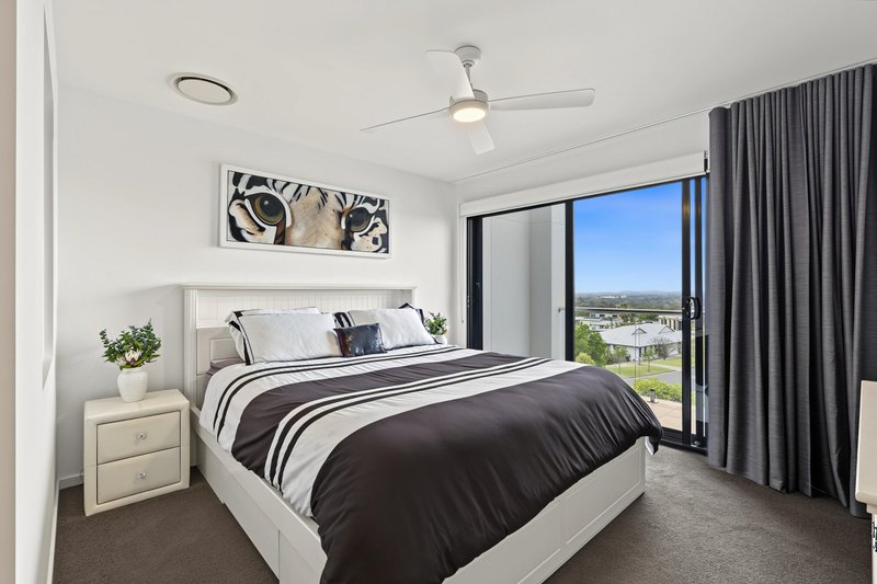 Photo - 2/34 John Francis Drive, Carrara QLD 4211 - Image 14