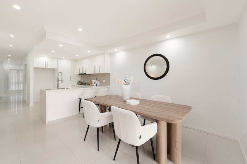 Photo - 234 Marco Avenue, Panania NSW 2213 - Image 4