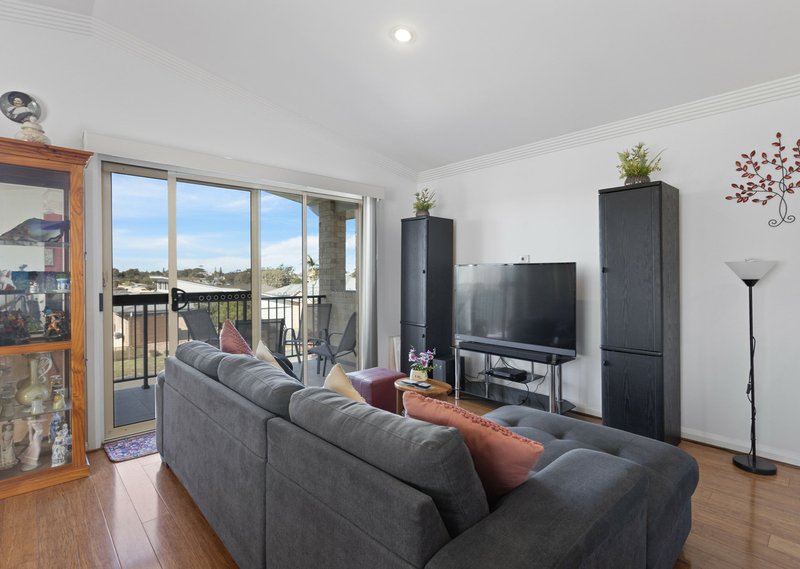Photo - 2/34 Mistral Place, Old Bar NSW 2430 - Image 6