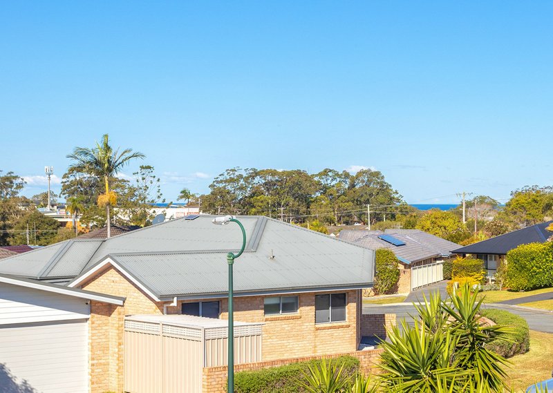 Photo - 2/34 Mistral Place, Old Bar NSW 2430 - Image 8