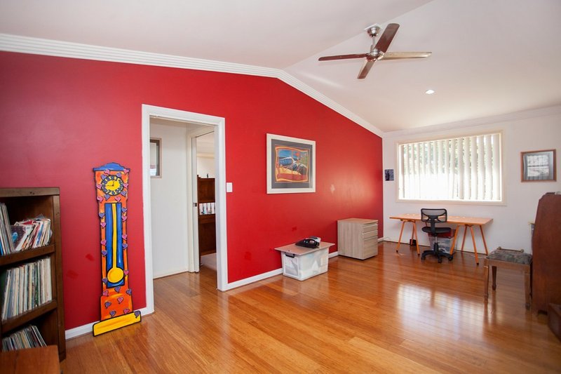 Photo - 2/34 Mistral Place, Old Bar NSW 2430 - Image 5