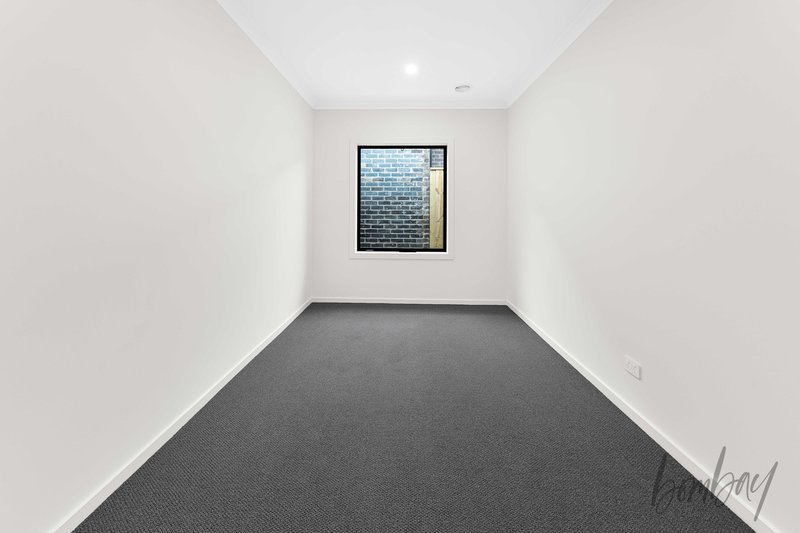 Photo - 234 Olivers Road, Mickleham VIC 3064 - Image 8