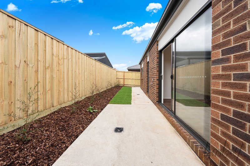 Photo - 234 Olivers Road, Mickleham VIC 3064 - Image 14