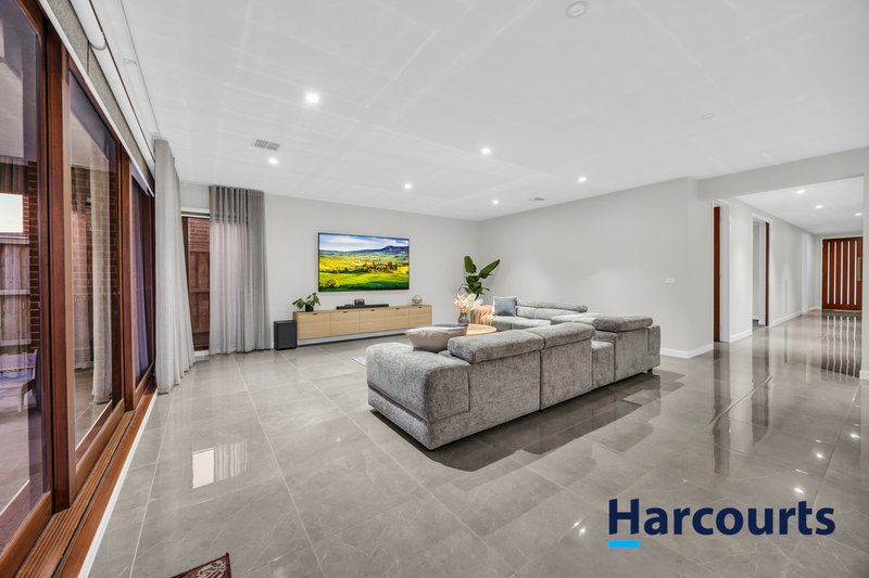 Photo - 234 St Germain Boulevard, Clyde North VIC 3978 - Image 7