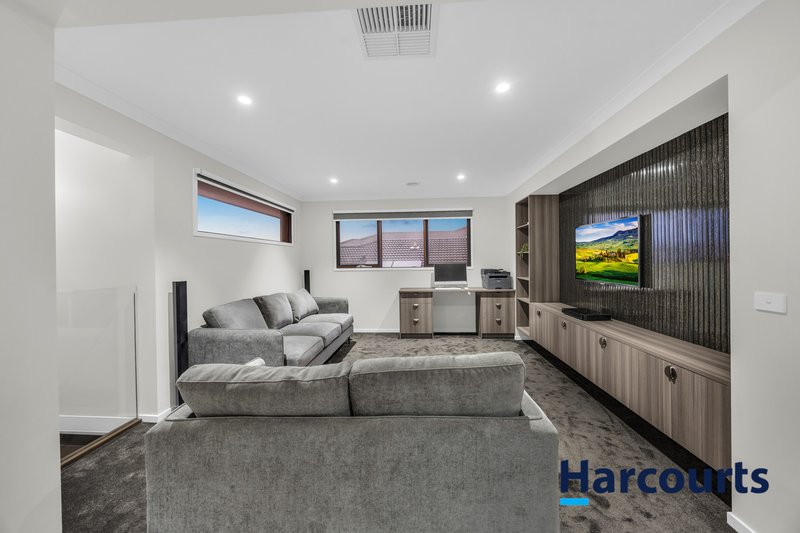 Photo - 234 St Germain Boulevard, Clyde North VIC 3978 - Image 11