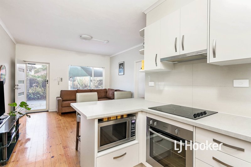 Photo - 2/34 Winifred Avenue, South Plympton SA 5038 - Image 6