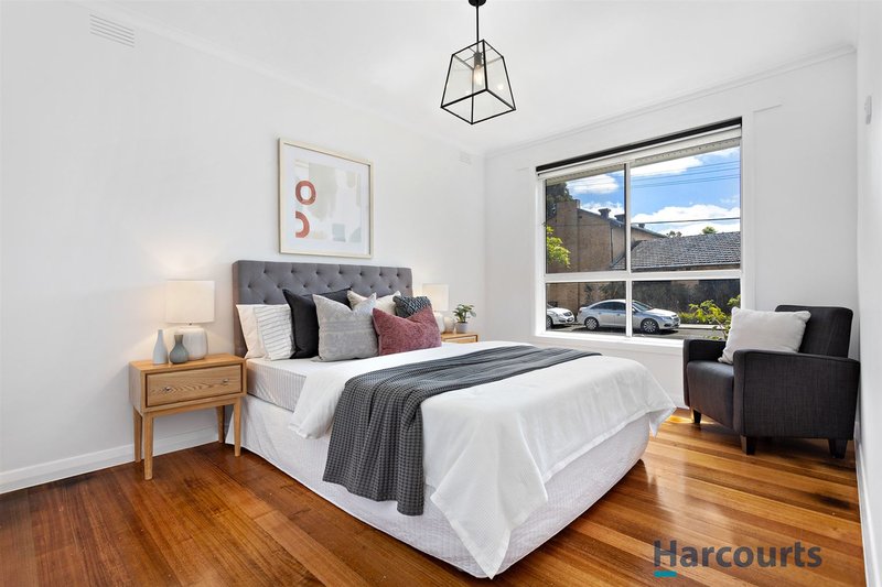 Photo - 2/340 Stephensons Road, Mount Waverley VIC 3149 - Image 7