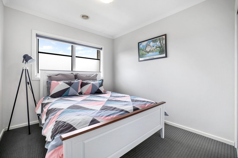 Photo - 23/43 Latham Street, Werribee VIC 3030 - Image 8