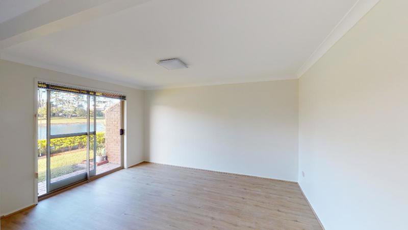 Photo - 23/43 Murtha Drive, Elanora QLD 4221 - Image 2