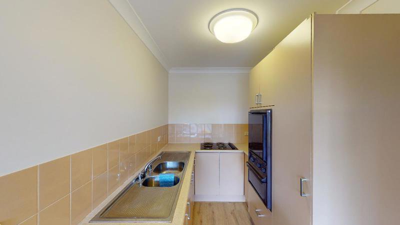 Photo - 23/43 Murtha Drive, Elanora QLD 4221 - Image 3