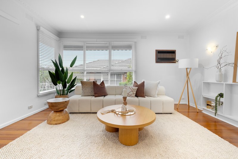 Photo - 2/344-346 Waverley Road, Mount Waverley VIC 3149 - Image 3