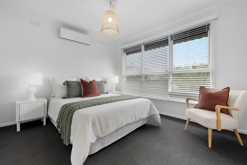 Photo - 2/344-346 Waverley Road, Mount Waverley VIC 3149 - Image 5