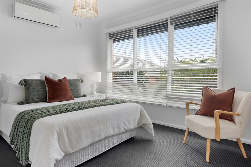 Photo - 2/344-346 Waverley Road, Mount Waverley VIC 3149 - Image 6