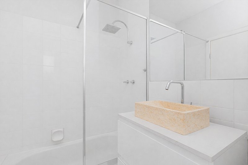 Photo - 23/45 Adelaide Terrace, East Perth WA 6004 - Image 4