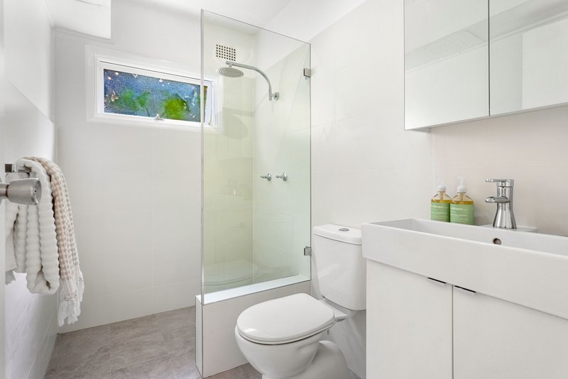 Photo - 2/347A Livingstone Road, Marrickville NSW 2204 - Image 6