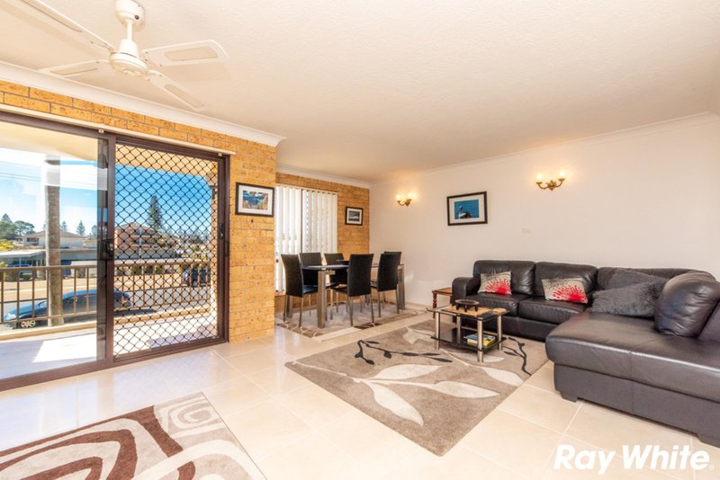 Photo - 2/34A Parkes Street, Tuncurry NSW 2428 - Image 2