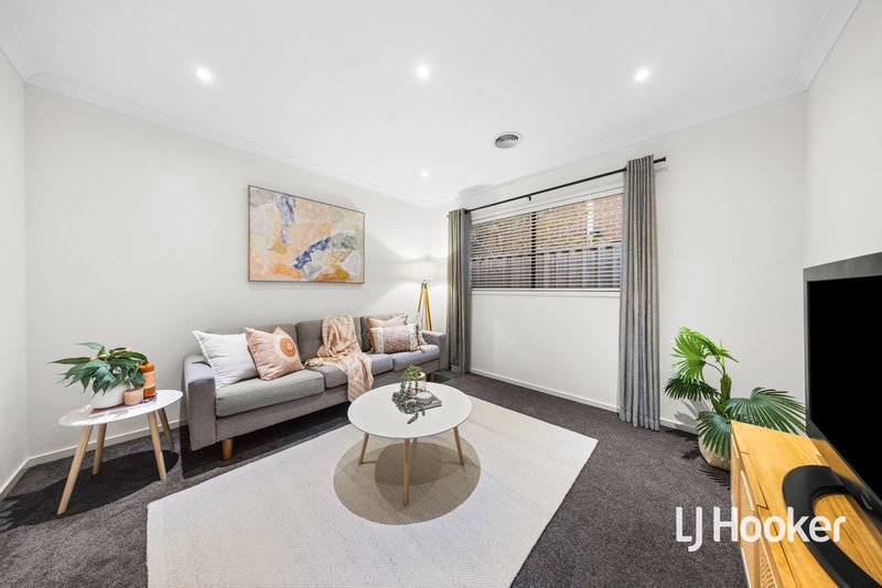 Photo - 234B Sayers Road, Truganina VIC 3029 - Image 5