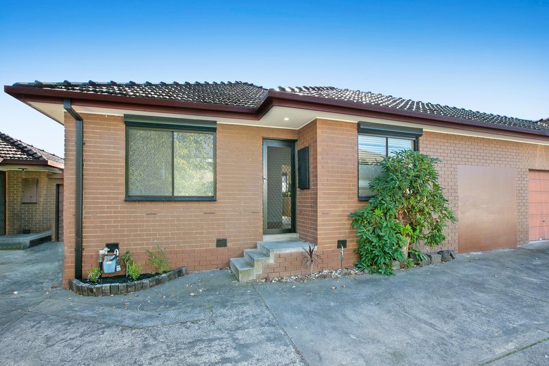 Photo - 2/35 Allenby Avenue, Reservoir VIC 3073 - Image 2