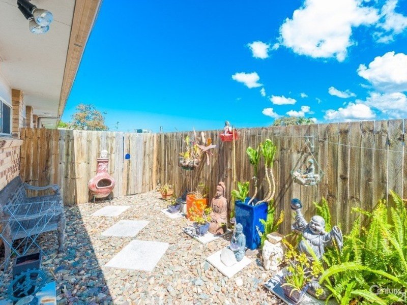 Photo - 2/35 Baden Powell Street, Maroochydore QLD 4558 - Image 2