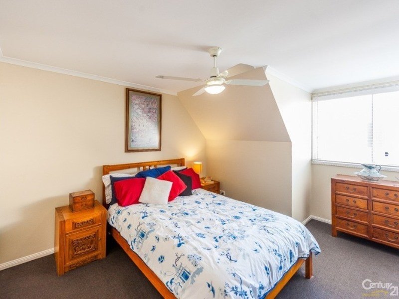 Photo - 2/35 Baden Powell Street, Maroochydore QLD 4558 - Image 6