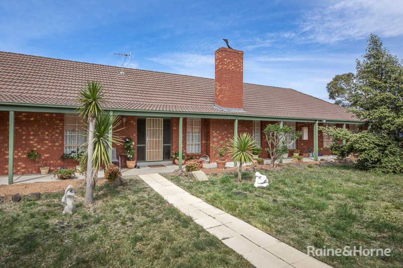 Photo - 235 Bulla-Diggers Rest Road, Diggers Rest VIC 3427 - Image 10