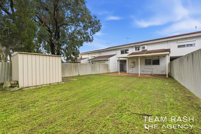 Photo - 2/35 Burbridge Avenue, Koondoola WA 6064 - Image 10