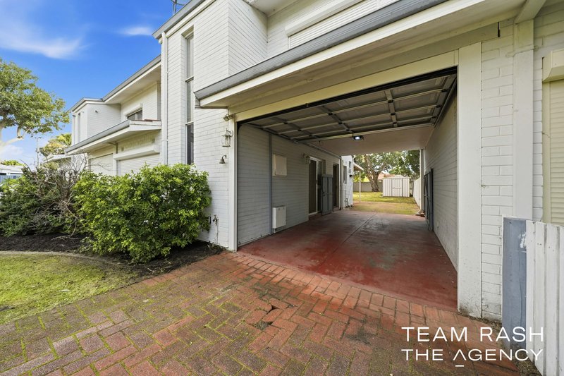 Photo - 2/35 Burbridge Avenue, Koondoola WA 6064 - Image 14
