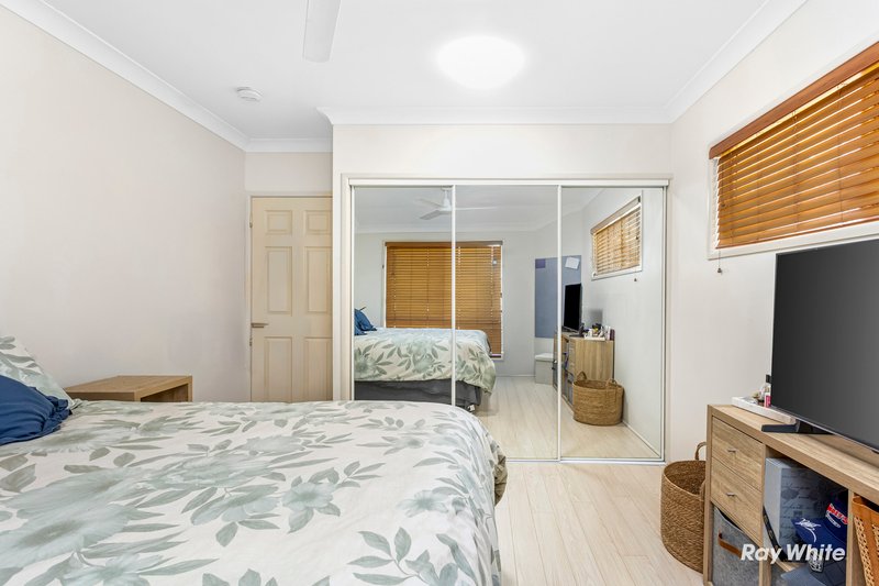 Photo - 2/35 Cedar Avenue, Taranganba QLD 4703 - Image 7