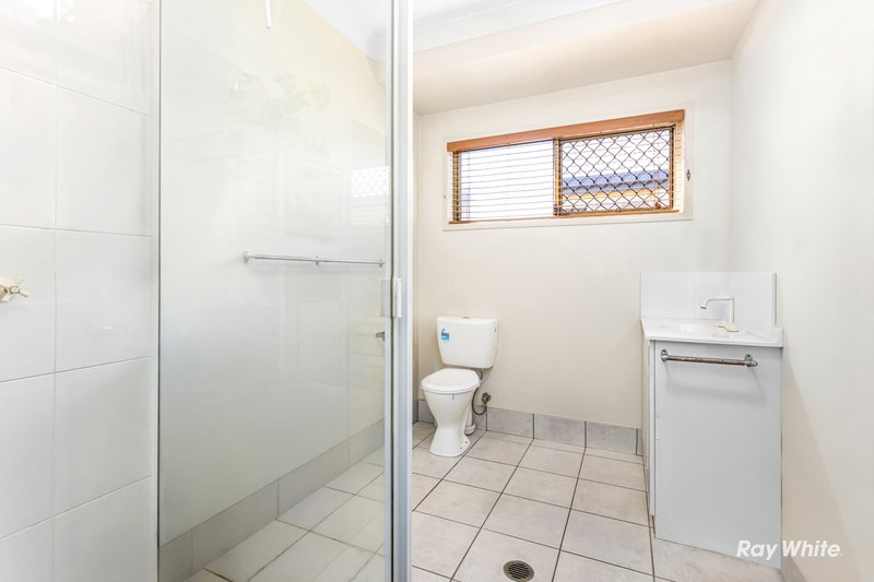 Photo - 2/35 Cedar Avenue, Taranganba QLD 4703 - Image 9