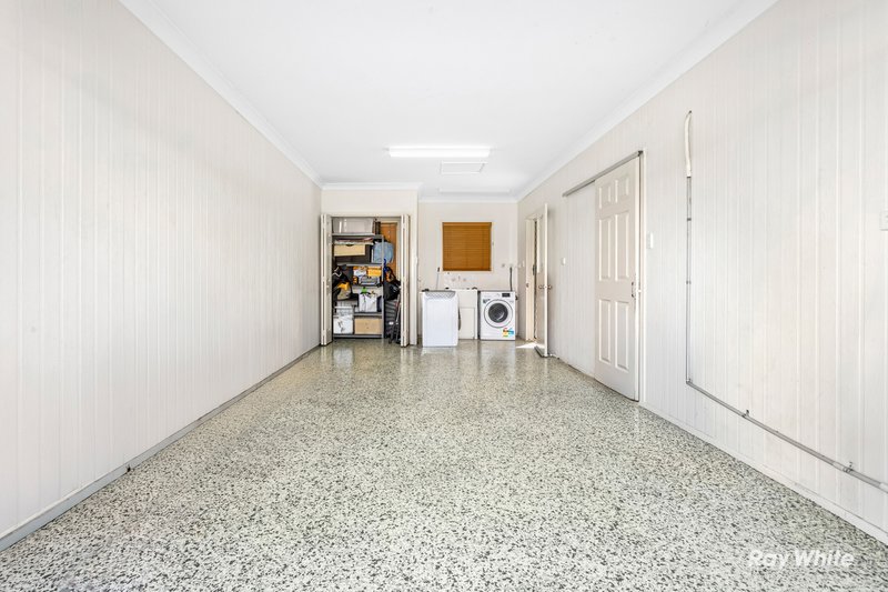Photo - 2/35 Cedar Avenue, Taranganba QLD 4703 - Image 10