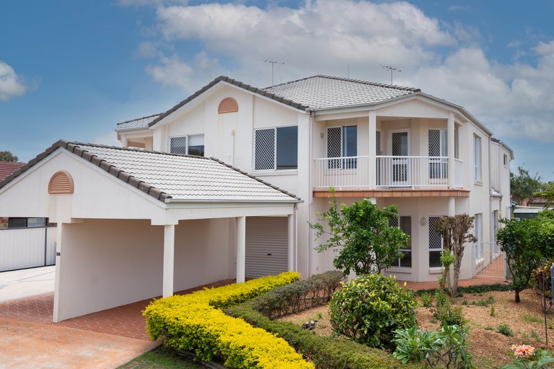 Photo - 2/35 Cosmos Avenue, Banksia Beach QLD 4507 - Image 1