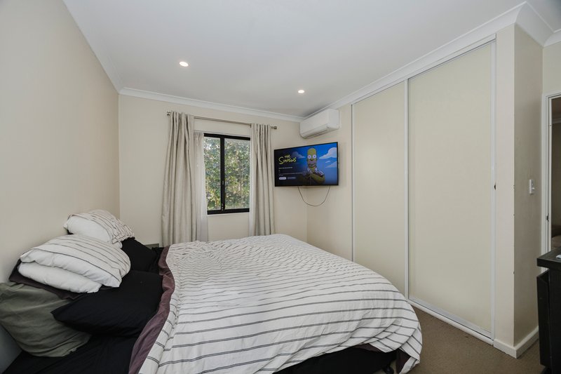 Photo - 23/5 Eastleigh Loop, Currambine WA 6028 - Image 9